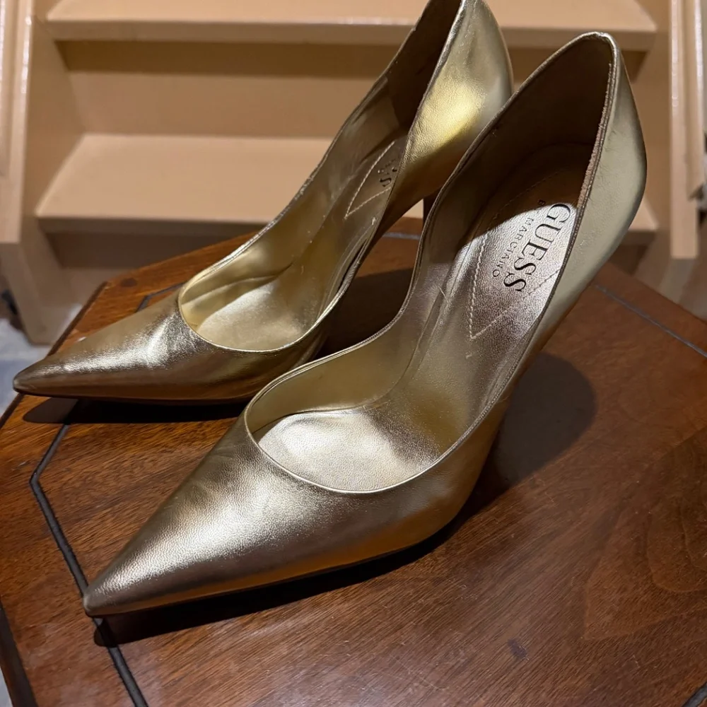 Metallic Gold Pumps by Guess by Marciano - size 8.5 - Picture 9 of 9